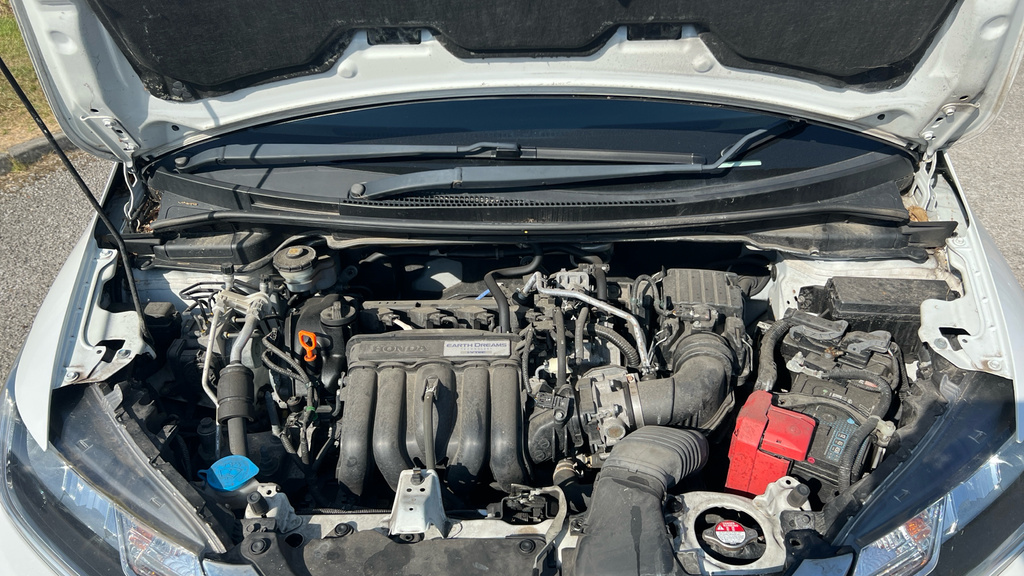 Honda Jazz Jazz Ex I-vtec Cvt Red #17