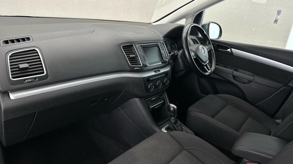Volkswagen Sharan 2L Se Navigation Tdi Dsg Silver #12