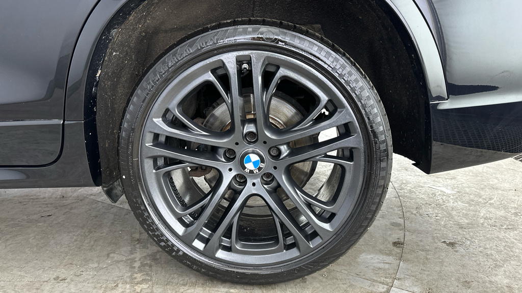 BMW X3 M M Sport White #30