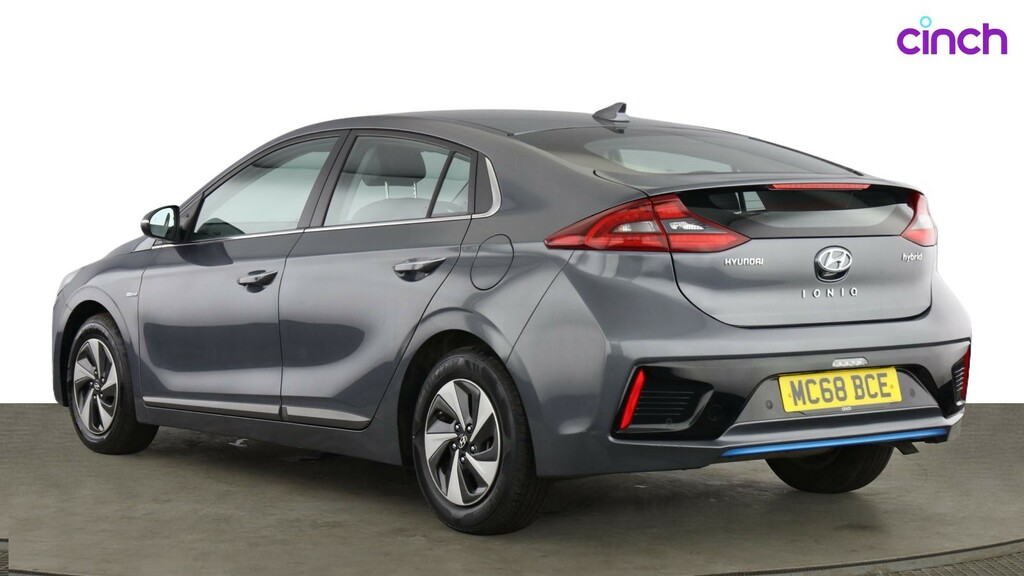 Hyundai Ioniq Hatchback White #5
