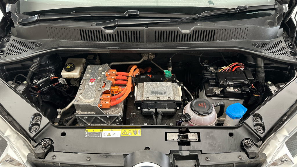 Volkswagen e-Up - 60Kw E-up 32Kwh Black #21