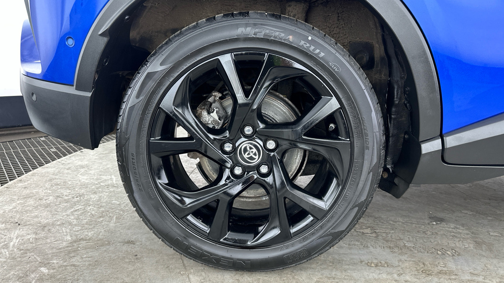 Toyota C-Hr Excel Silver #25