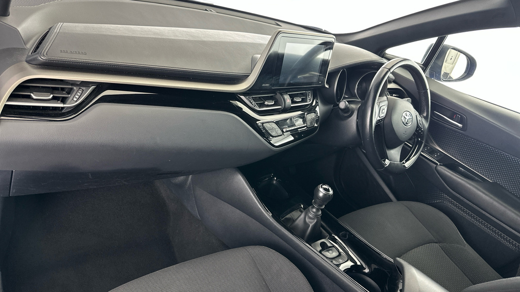 Toyota C-Hr Excel Silver #10