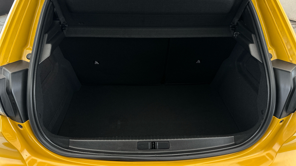 Peugeot e-208 208 Gt Ev Yellow #20