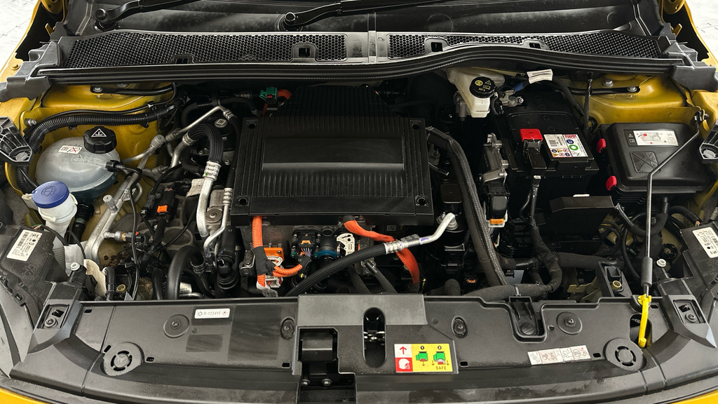 Peugeot e-208 208 Gt Ev Yellow #21