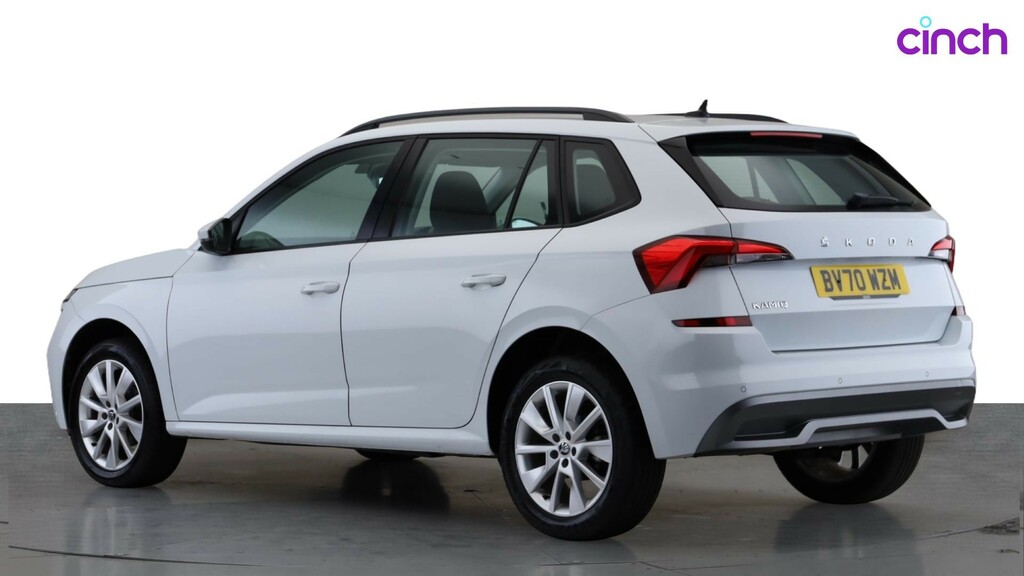 Skoda Kamiq Hatchback White #6