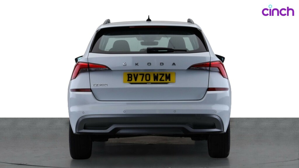 Skoda Kamiq Hatchback White #5