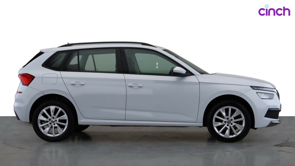 Skoda Kamiq Hatchback White #2
