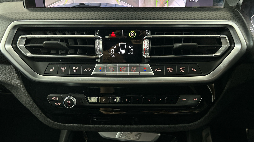 BMW iX3 80Kwh M Sport Pro White #14