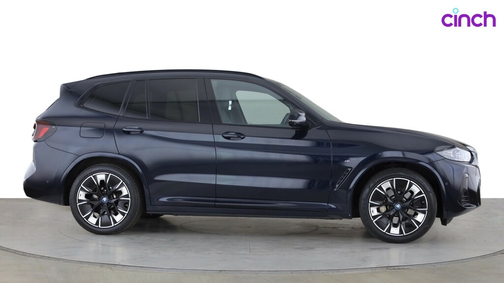 BMW iX3 80Kwh M Sport Pro White #2