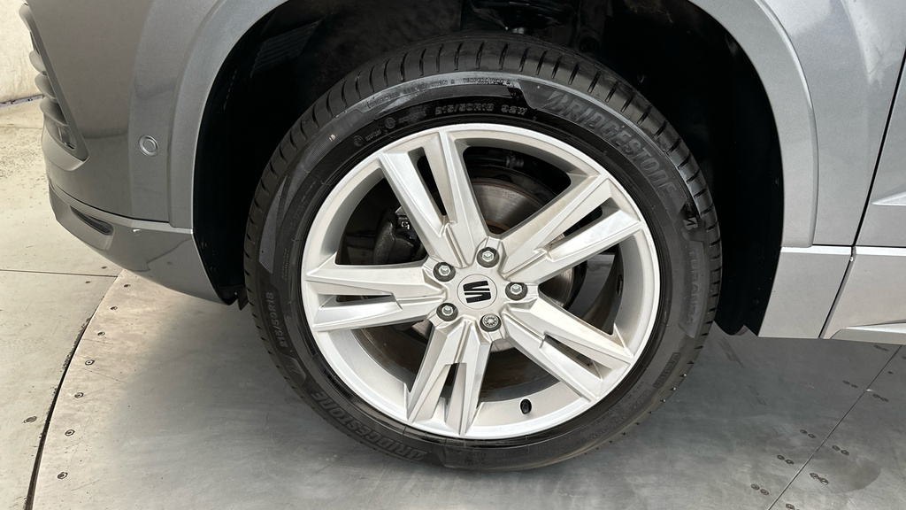 Seat Ateca Xperience 1.5 Ecotsi 150 7-Speed Grey #25