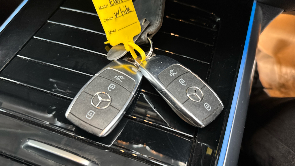 Mercedes-Benz EQA Eqa 250 66.5Kwh Amg Line Blue #22