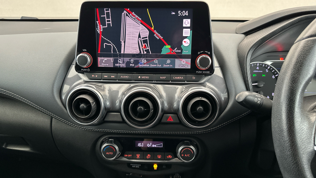 Nissan Juke 1.0 Dig-t Acenta Red #19