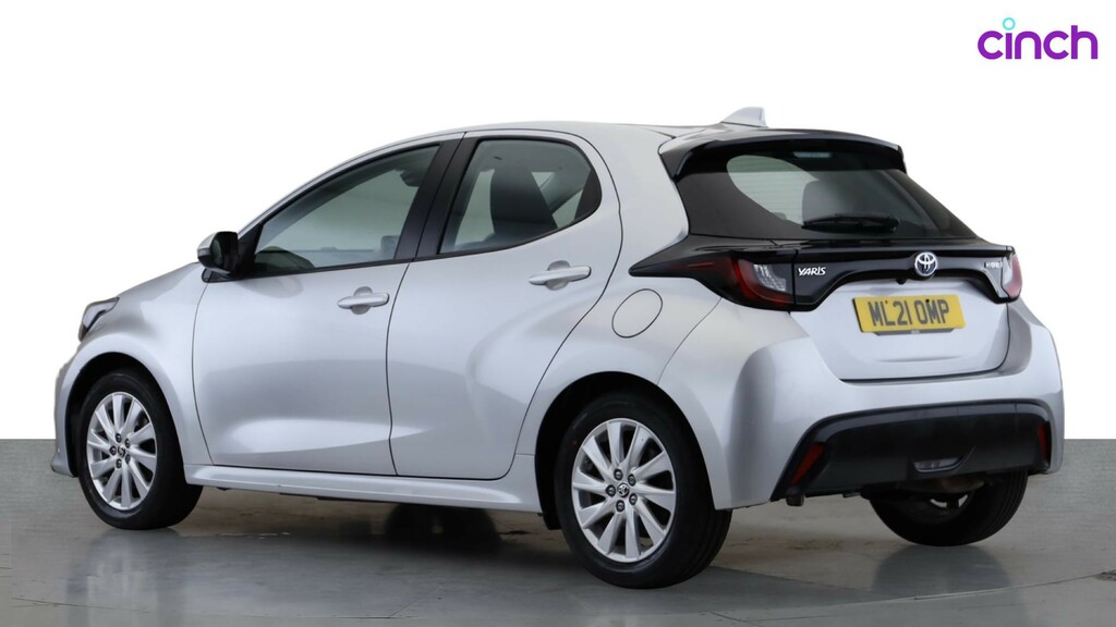 Toyota Yaris Hatchback Black #5