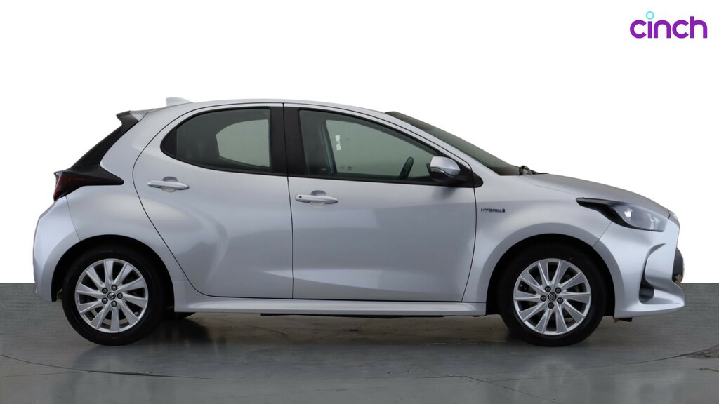 Toyota Yaris Hatchback Black #2