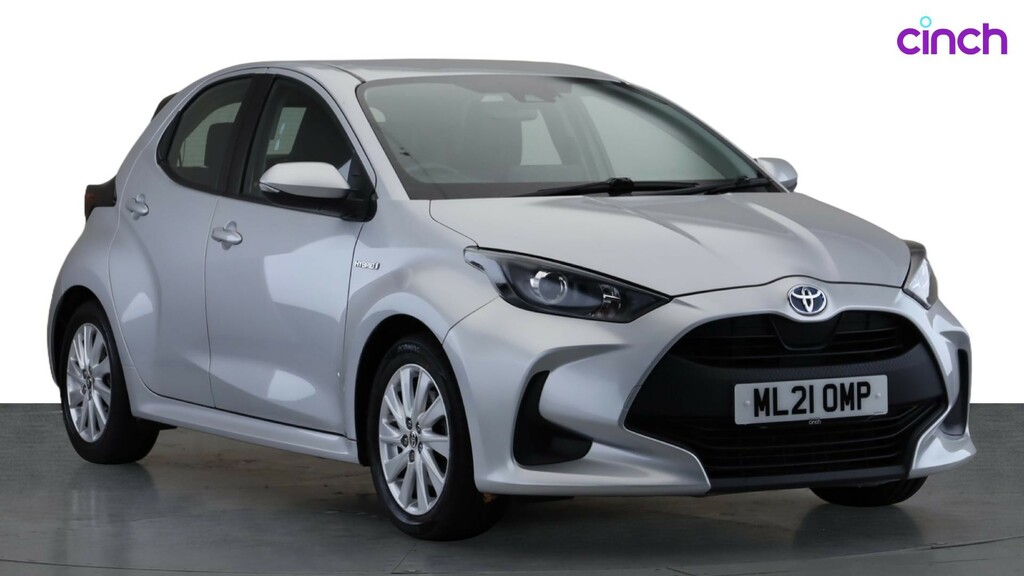 Toyota Yaris Hatchback Black #1