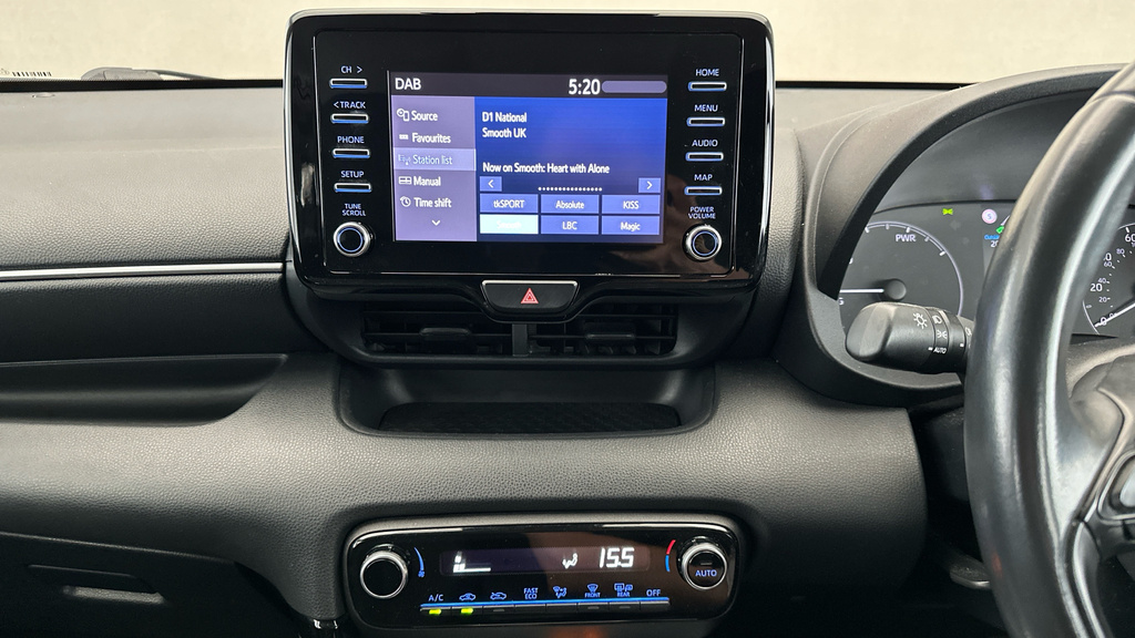 Toyota Yaris Hatchback Black #16