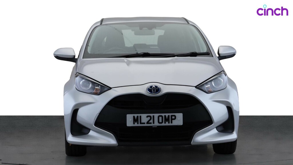 Toyota Yaris Hatchback Black #8