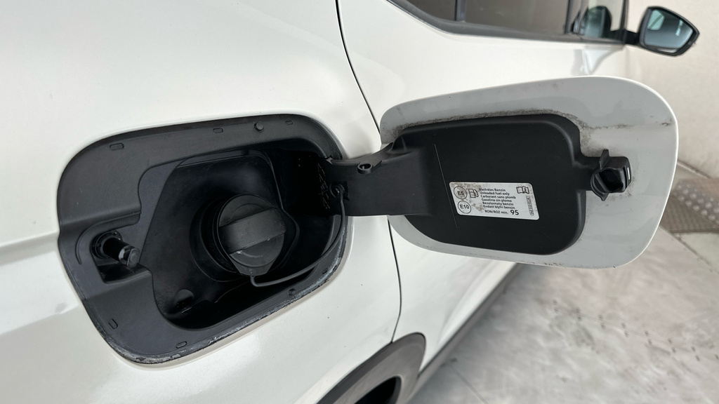 Volkswagen T-Cross Active White #28