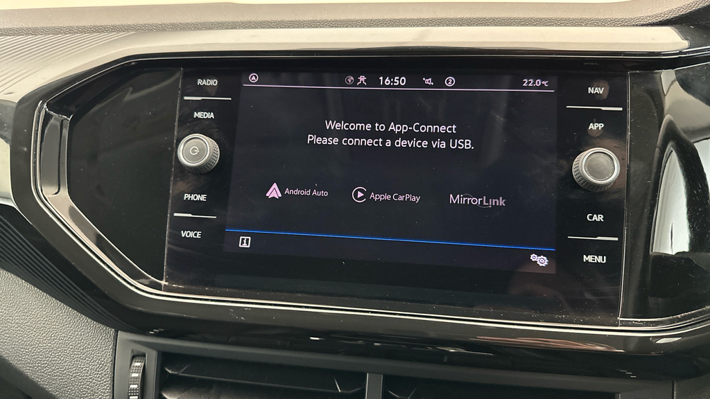 Volkswagen T-Cross Active White #16