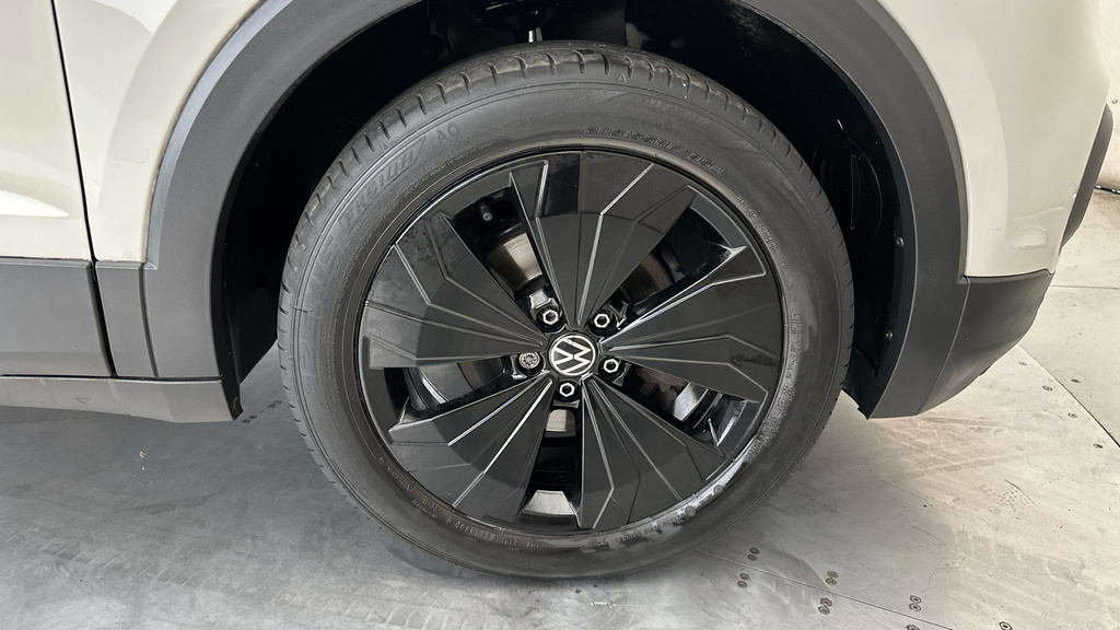 Volkswagen T-Cross Active White #27