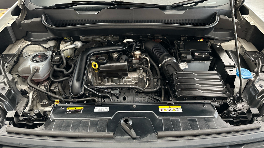 Volkswagen T-Cross Active White #23