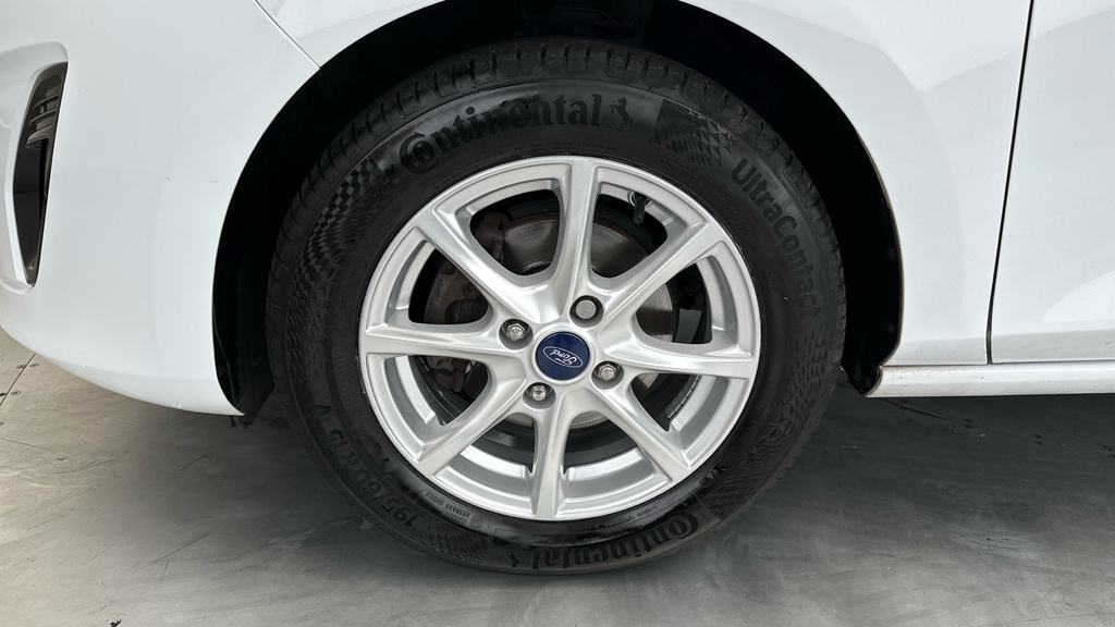 Ford Fiesta 1.1 Ti White #22