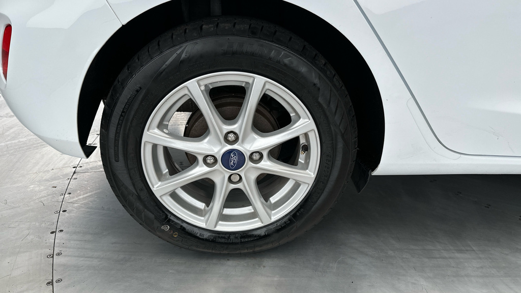 Ford Fiesta 1.1 Ti White #24