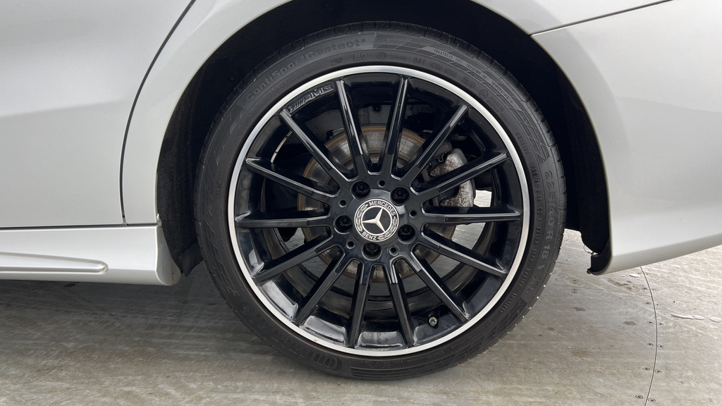 Mercedes-Benz CLA Class Cla 200D Amg Line White #30