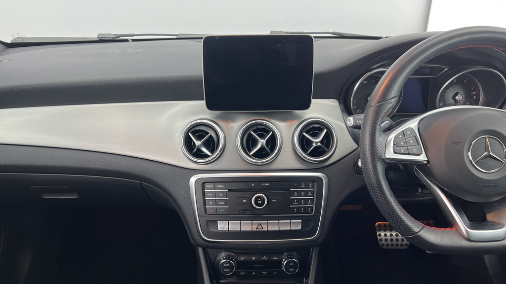Mercedes-Benz CLA Class Cla 200D Amg Line White #17