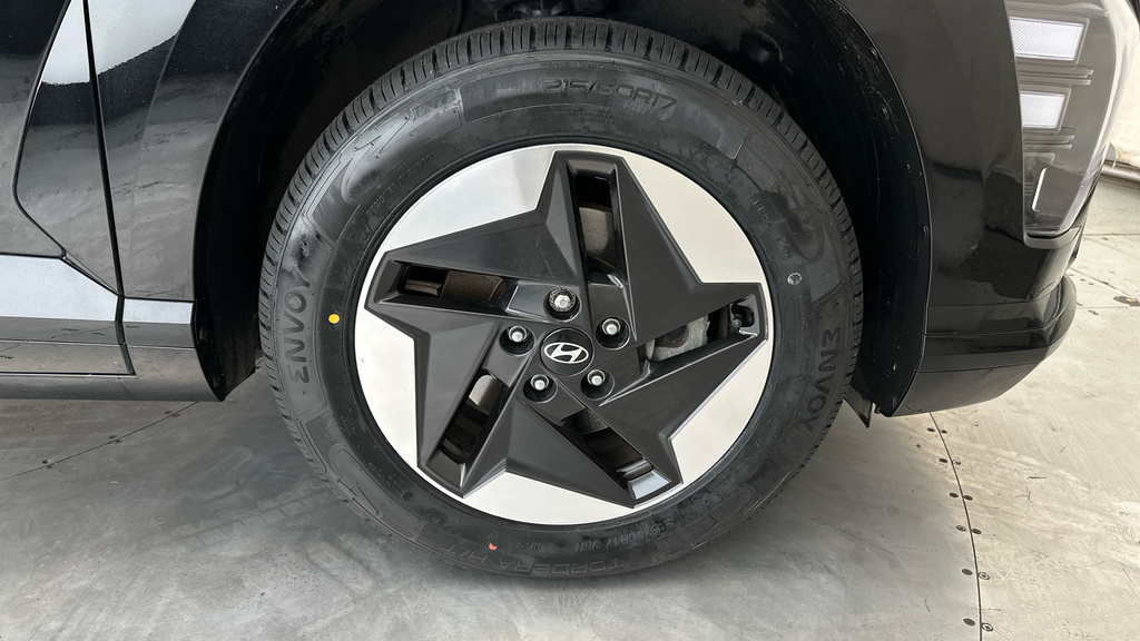 Hyundai Kona Advance Grey #27