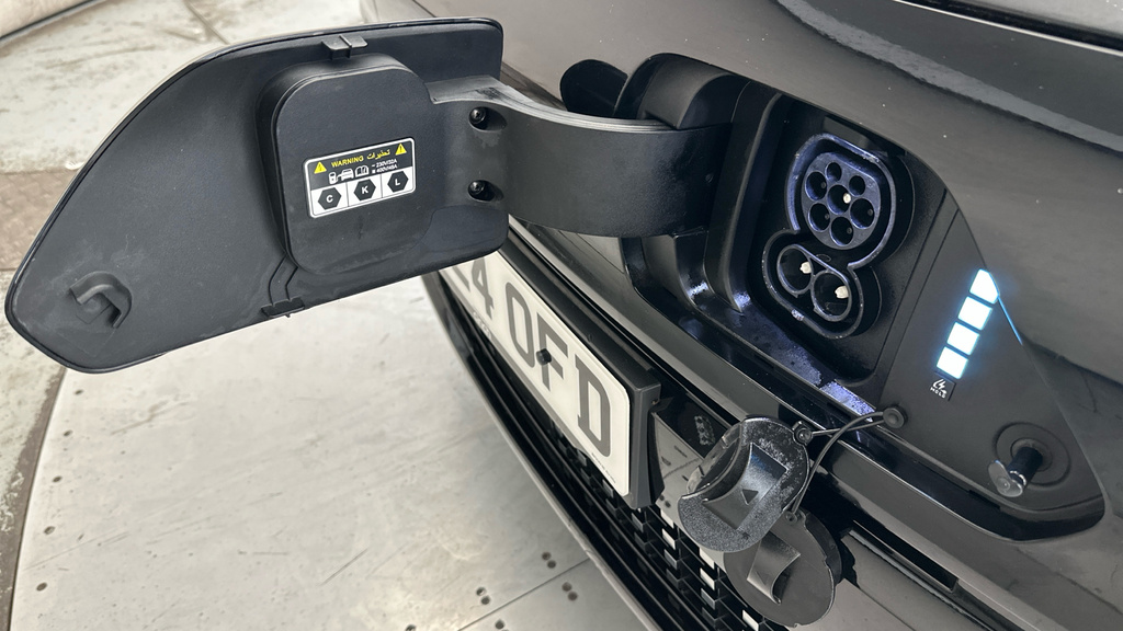 Hyundai Kona Advance Grey #28