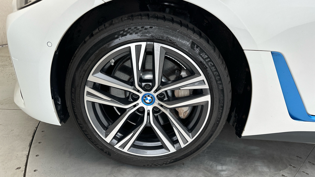 BMW i4 I4 Edrive40 M Sport Grey #27
