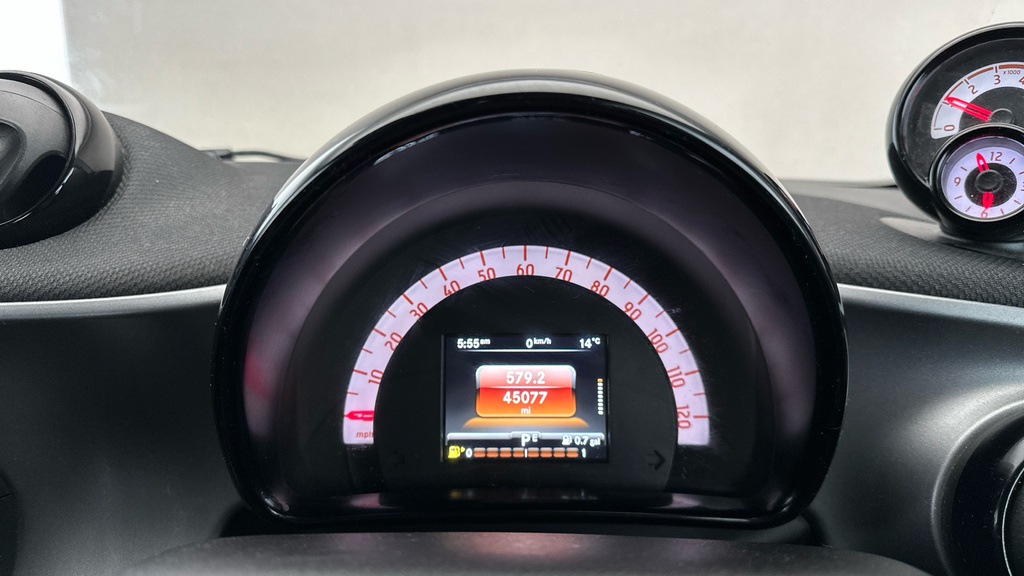 Smart Fortwo Coupe 1.0 Passion 71 Bhp White #17