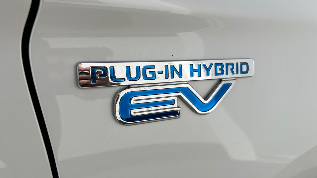 Mitsubishi Outlander Outlander 4H Phev Cvt Brown #39