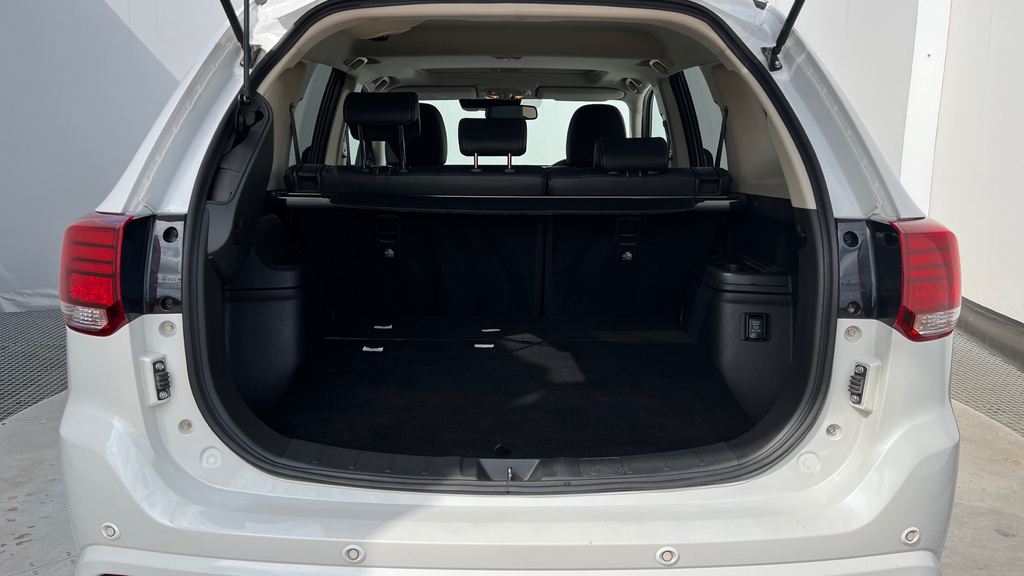 Mitsubishi Outlander Outlander 4H Phev Cvt Brown #15