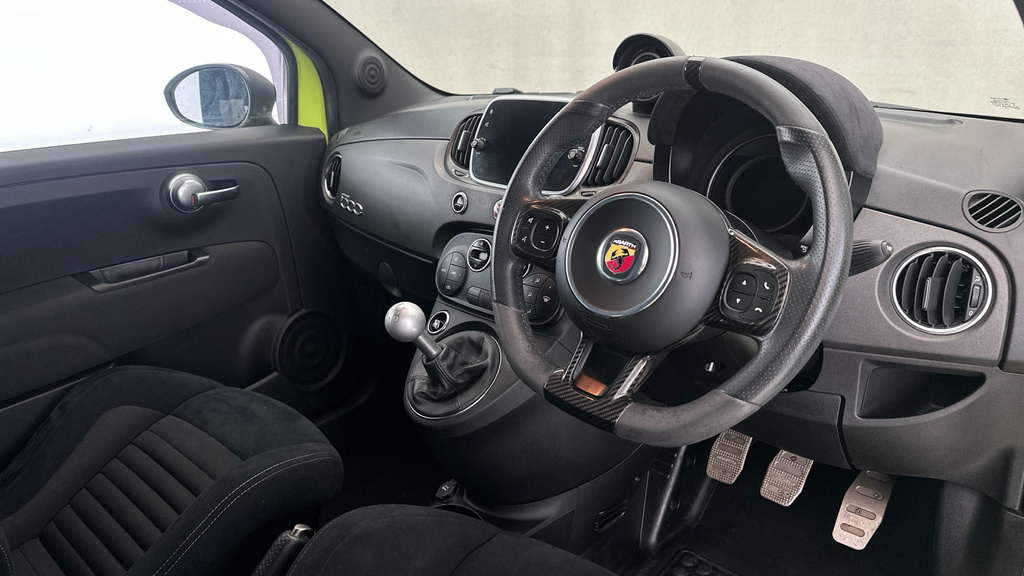 Abarth 595 1.4 T-jet 70Th Hatchback Euro 6 Yellow #10