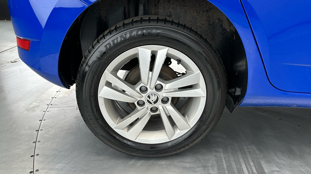 Skoda Fabia Se Drive Mpi Blue #24