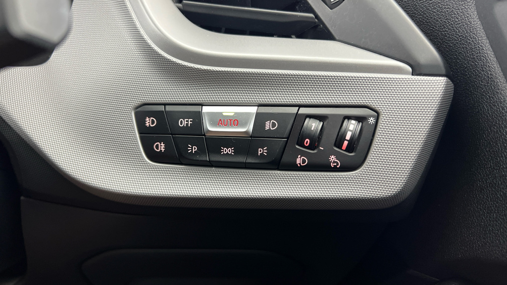 BMW 1 Series 116D Se Lcp Dct White #13