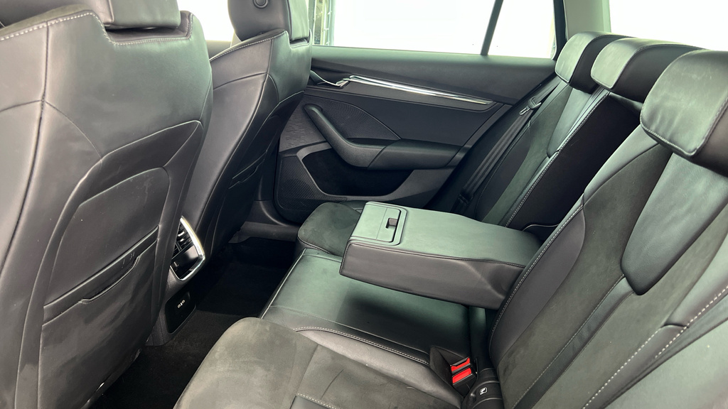 Skoda Octavia 2.0 Tdi Se Technology Dsg Blue #20