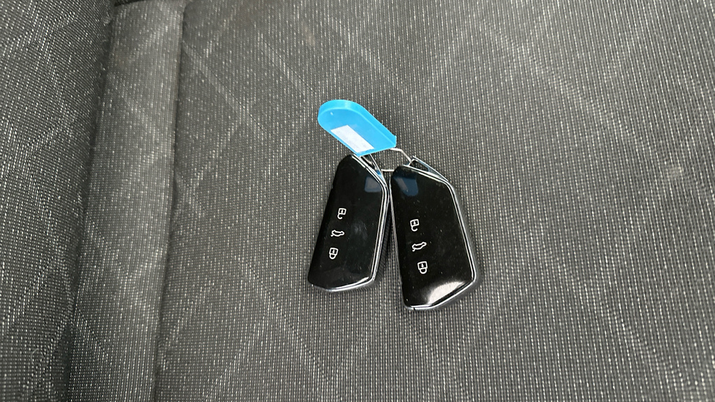 Volkswagen Golf 1.5L Life Blue #28