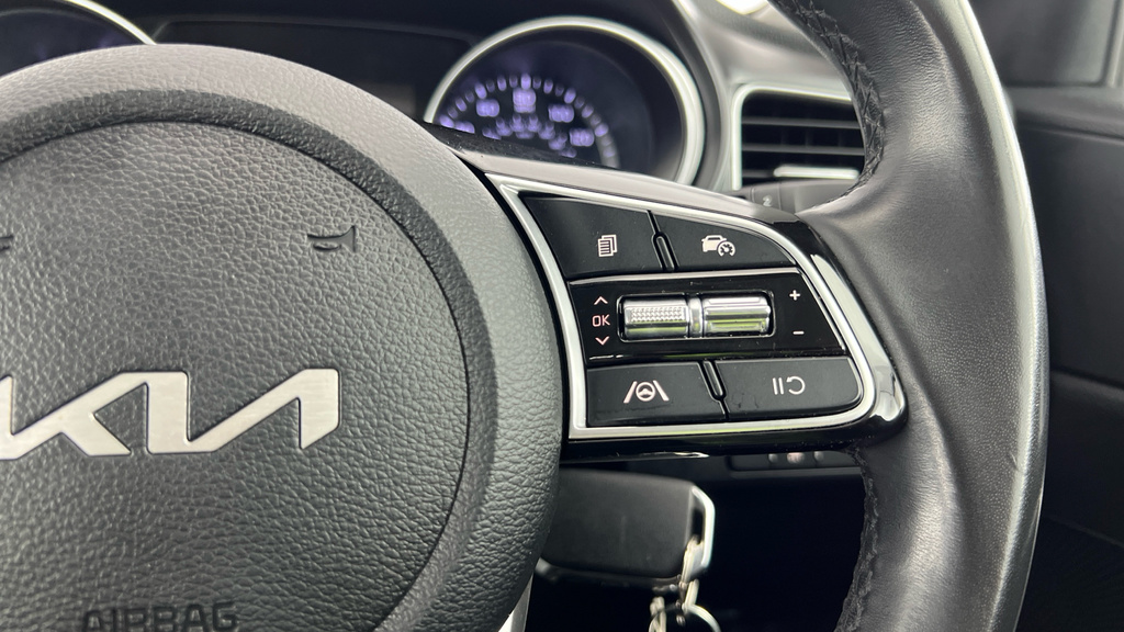 Kia Ceed Ceed Hat 1.5 T-gdi 158 Gt-line Isg Red #13