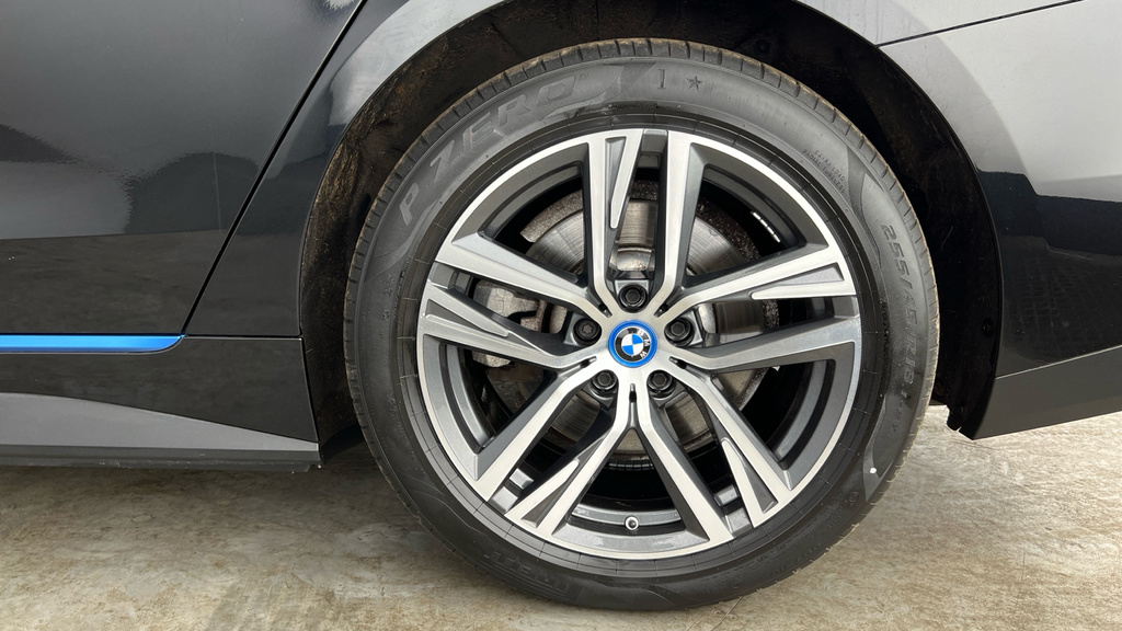BMW i4 I4 Edrive40 M Sport Blue #30