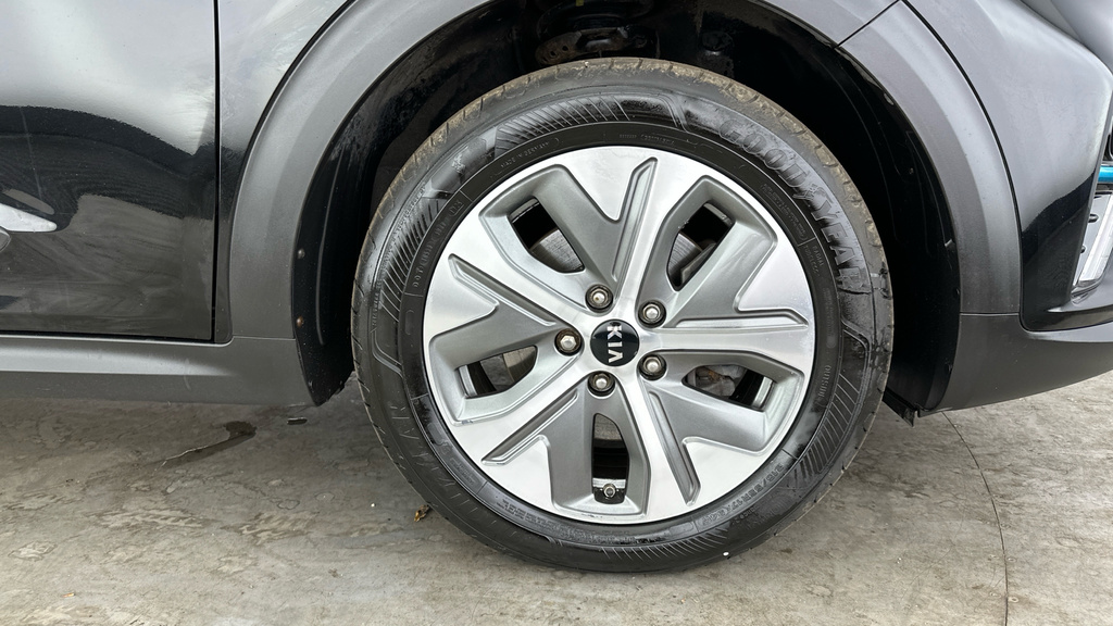 Kia e-Niro 64Kwh 4 Suv 201 Bhp Blue #32