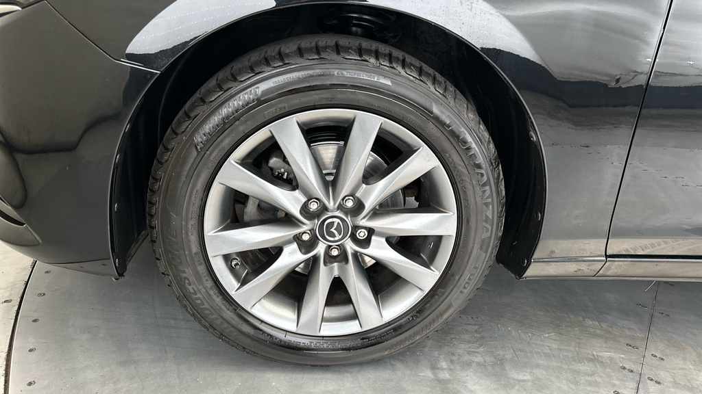 Mazda 6 Mazda 2.0 Sport Nav Estate Silver #21
