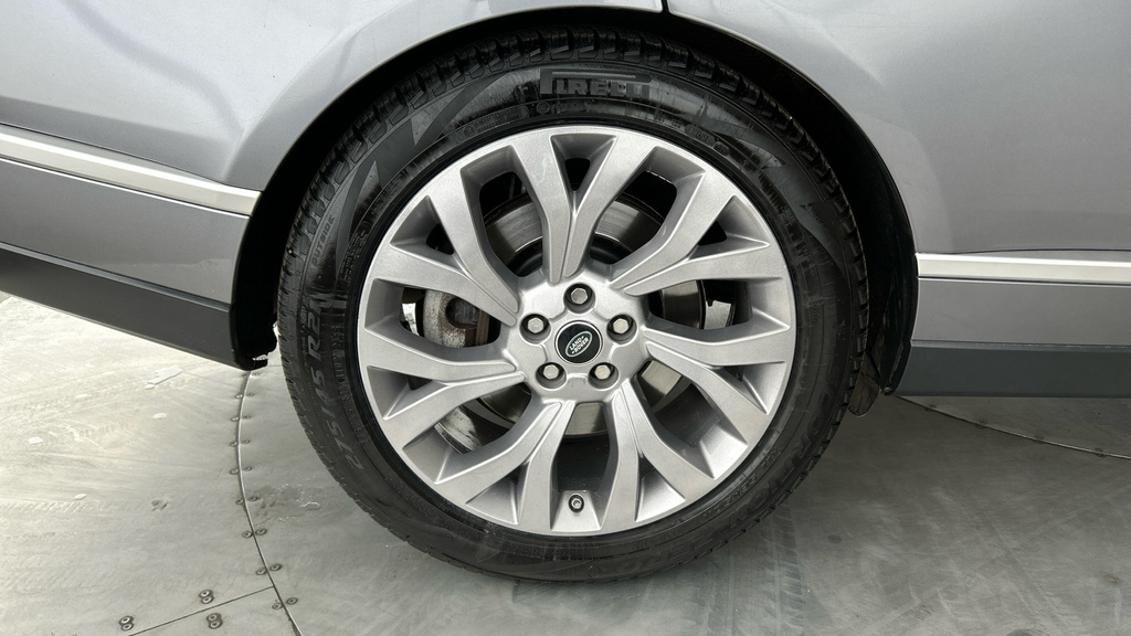 Land Rover Range Rover 2.0 D150 S 2019 Grey #31