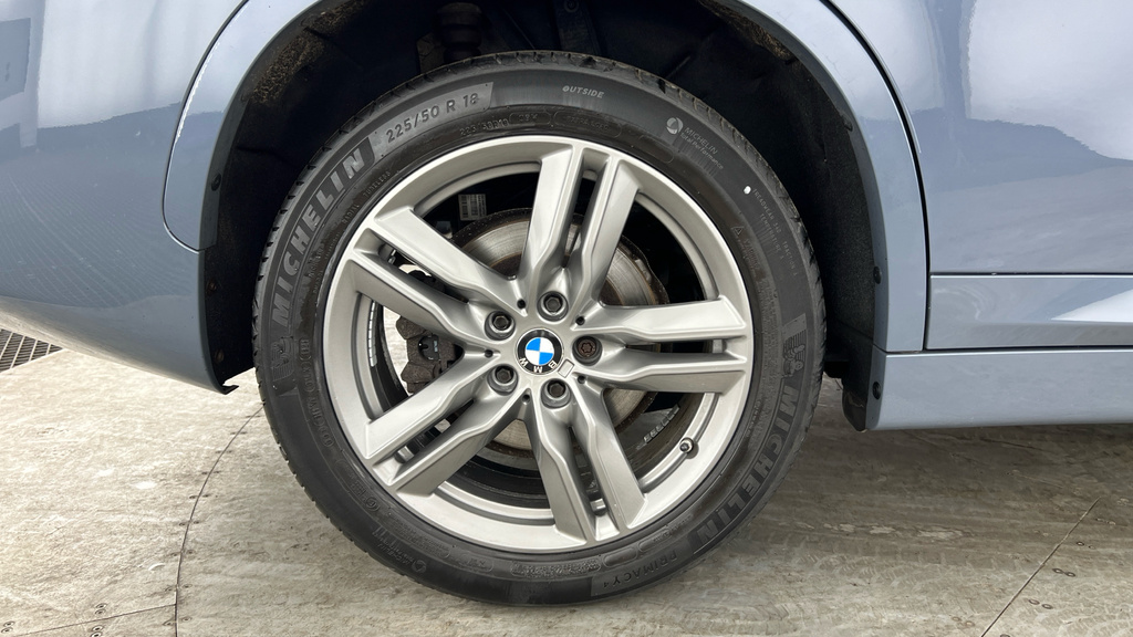 BMW X1 Xdrive 20I M Sport Step White #32