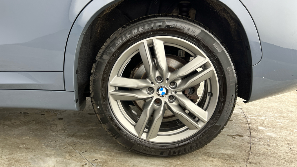 BMW X1 Xdrive 20I M Sport Step White #31
