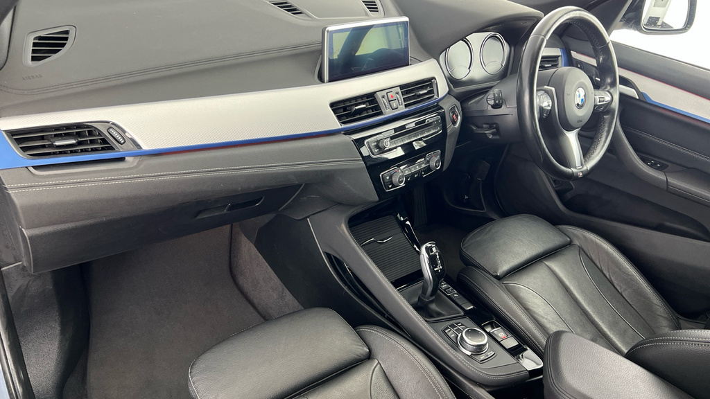 BMW X1 Xdrive 20I M Sport Step White #14