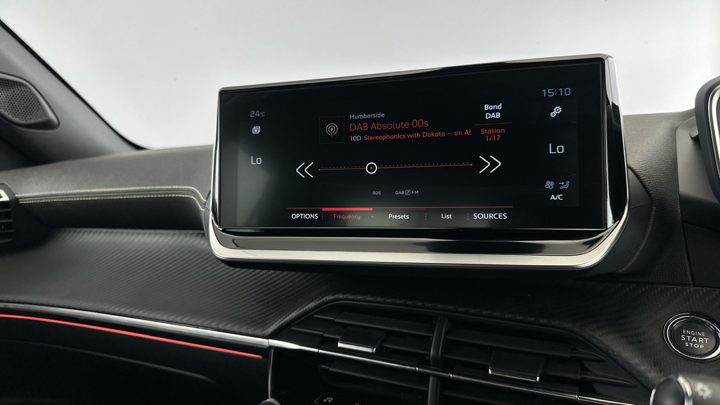 Peugeot 2008 Puretech Ss Gt Red #18